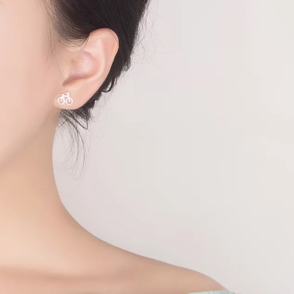 Sterling Silver 925 Bicycle Stud Earrings - Picture 3 of 4